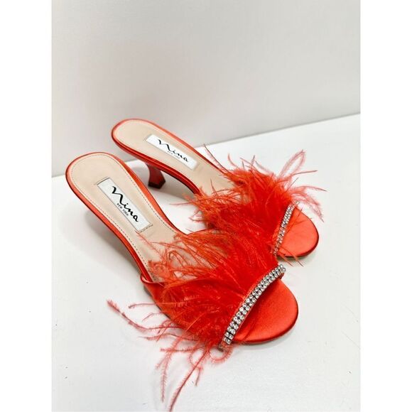 Nina Sandals Womens Size 6 Red Feather Embellished Slip On Open Toe Shoes - Picture 1 of 10